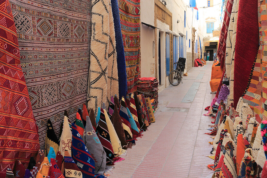 Carpets for sale in the Souk, Medina, UNESCO World Heritage Site, Essaouira, Morocco, North Africa, Africa