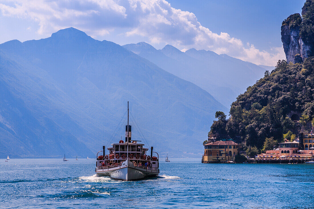 View of ferry boat on Lake Garda near Riva del Garda, Riva del Garda, Lake Garda, Trentino, Italian Lakes, Italy, Europe