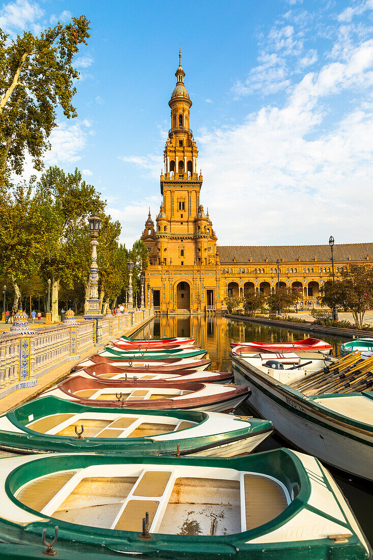 Row boats for hire in Plaza de Espana, built for the Ibero-American Exposition of 1929, Seville, Andalucia, Spain, Europe