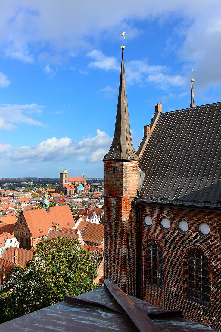 Blick von St. Georgen, Wismar, Ostseeküste, Mecklenburg-Vorpommern, Deutschland