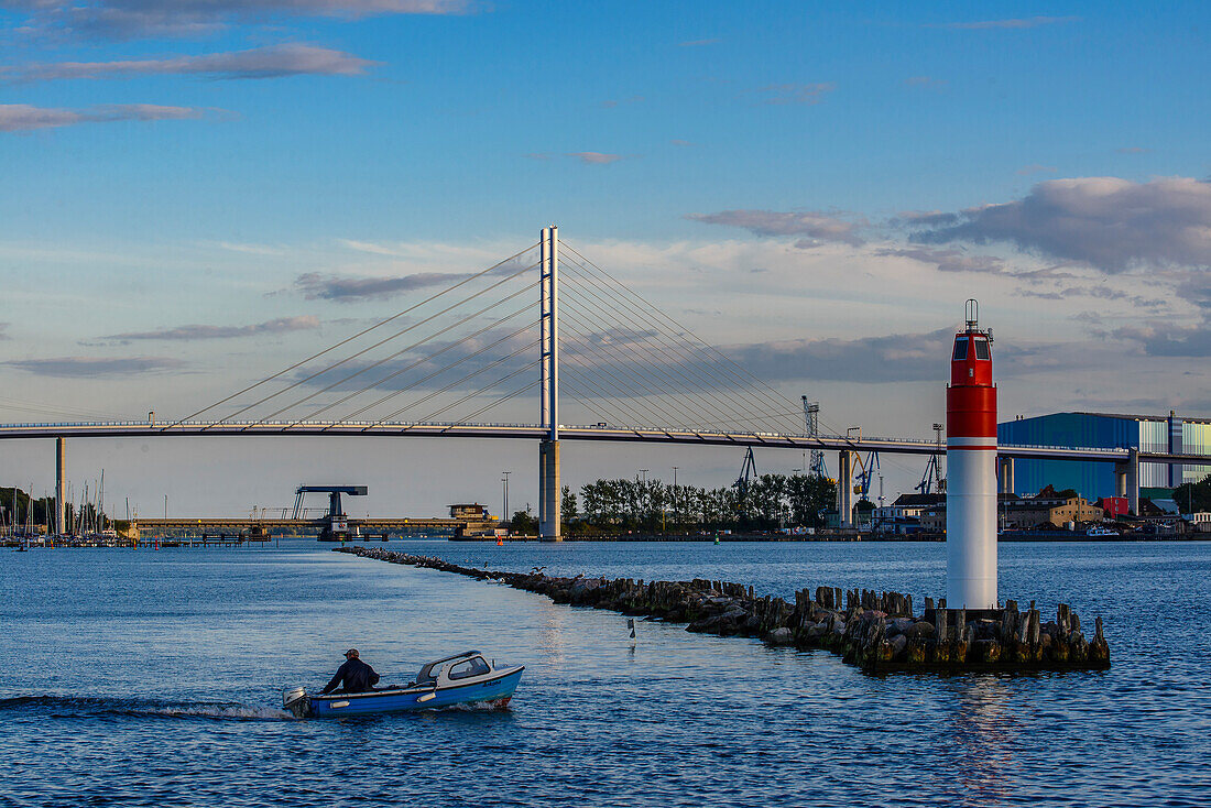 Stralsund, Brücke nach Rügen, Ostseeküste, Mecklenburg-Vorpommern Deutschland