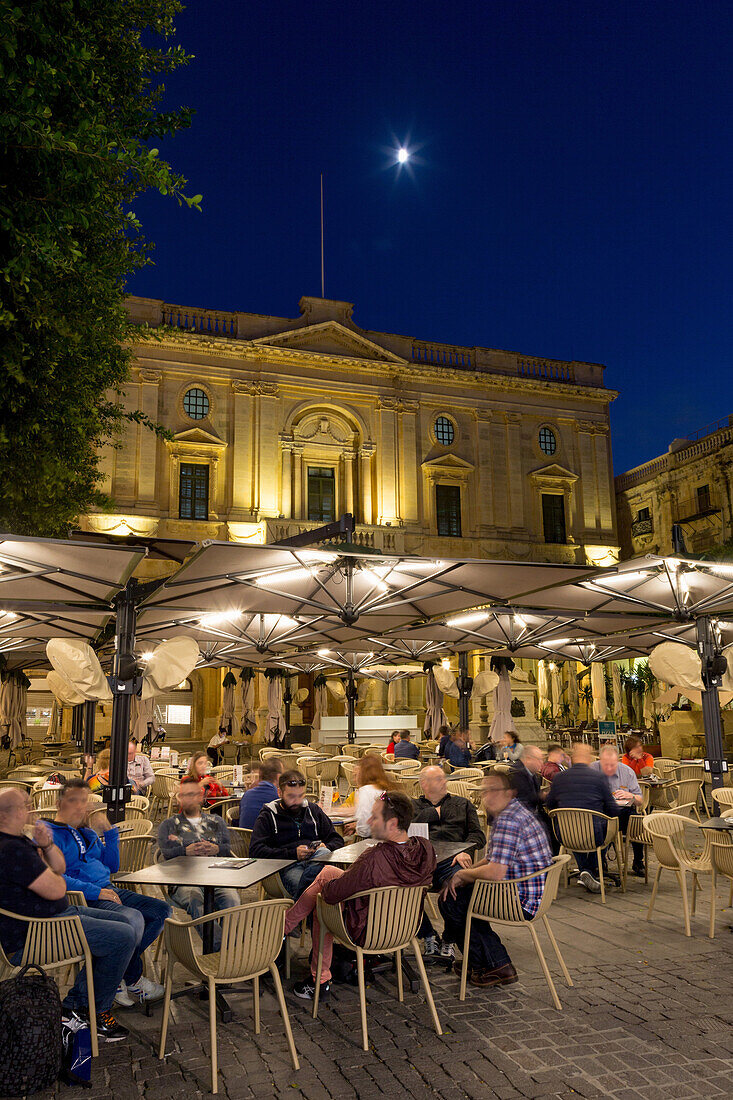 Night time outdoor restaurants in Piazza Regina in Valletta, European Capital of Culture 2018, Malta, Mediterranean, Europe