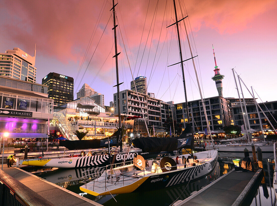 an der Waterfront, Hafen, Auckland, Nordinsel, Neuseeland