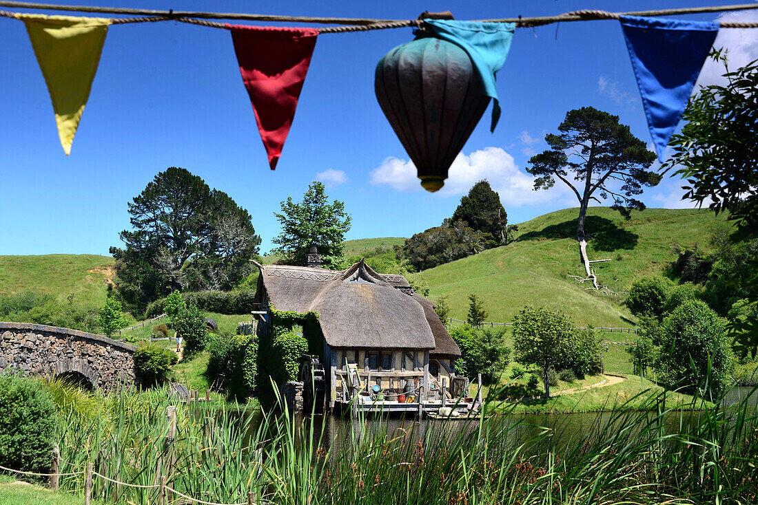 Filmset Hobbiton near Matamata, North Island, New Zealand