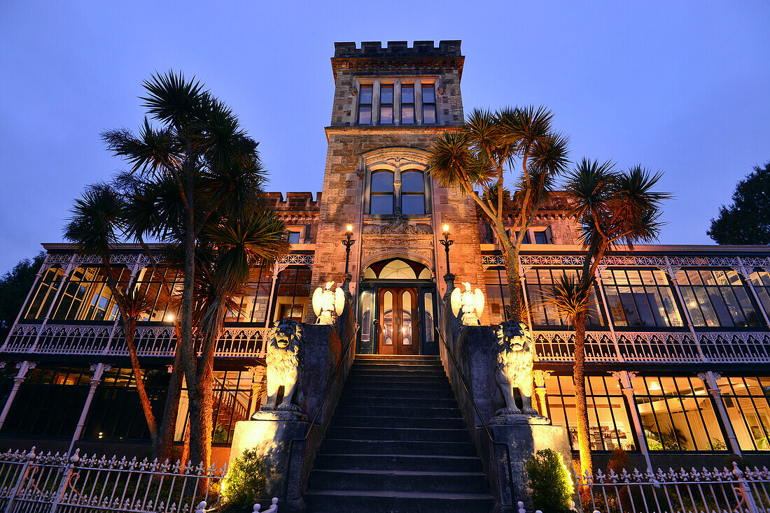 Larnach Castle auf der Otago Halbinsel, Ostküste, Südinsel, Neuseeland