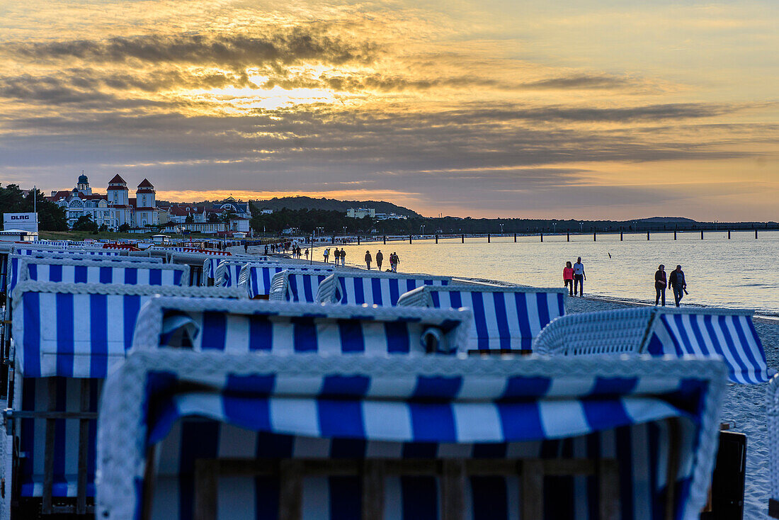 View on lake bridge and spa house, Binz, Rügen, Ostseeküste, Mecklenburg-Western Pomerania, Germany