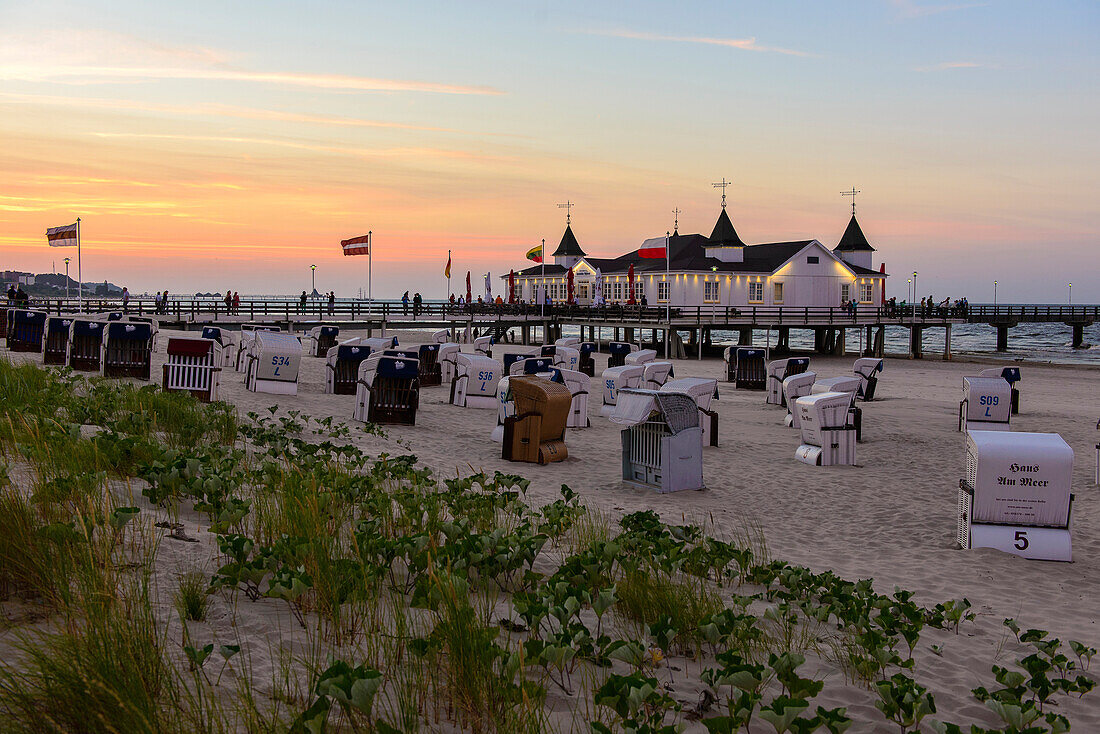 Beach chairs in front of sea bridge, Ahlbeck, Usedom, Ostseeküste, Mecklenburg-Western Pomerania, Germany