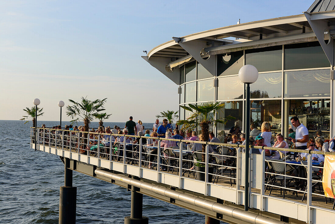 Open-air restaurant on the lake bridge, Heringsdorf, Usedom, Baltic Sea coast, Mecklenburg-Vorpommern, Germany