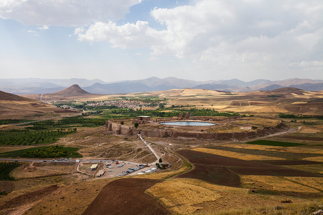 Tacht-i Suleiman Befestigung und Palastanlage in Westaserbaidschan, Iran, Asien