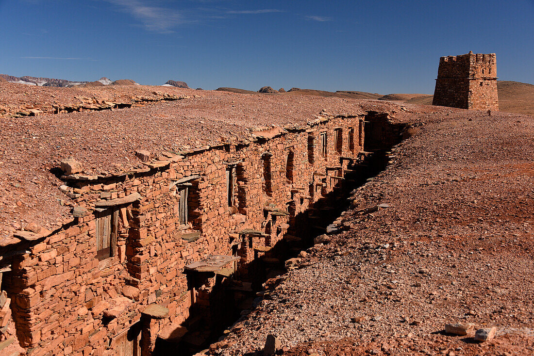 Berber granary, Agadir Tashelhit, in the form of a fortress, Anti-Atlas mountains, Morocco, North Africa, Africa