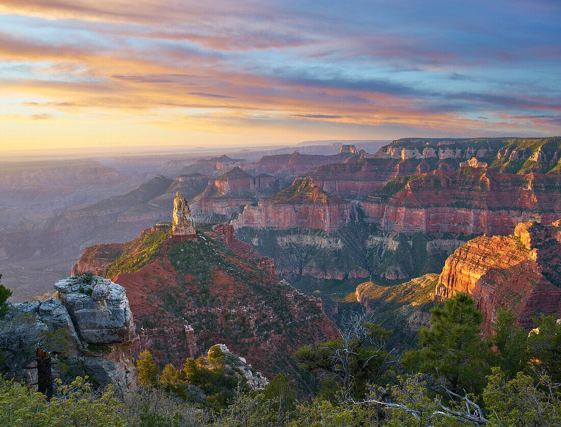 Canyon cliffs, Mount Hayden from Point Imperial, North Rim, Grand Canyon National Park, Arizona