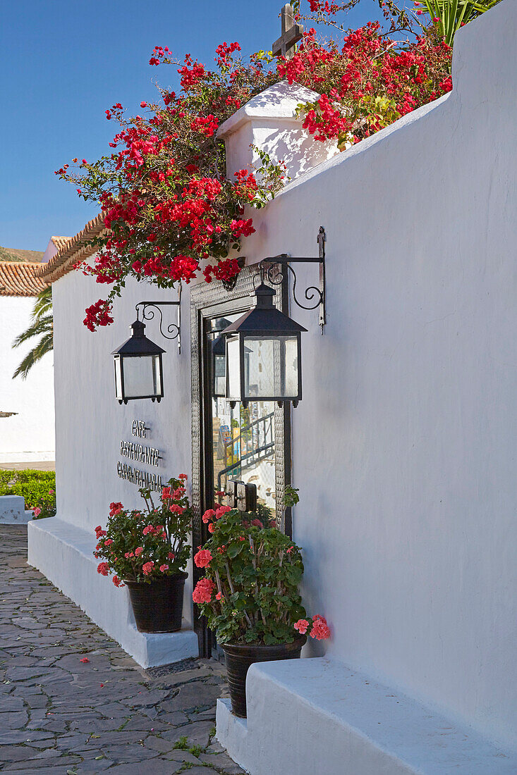 Kirche und Casa Santa María in Betancuria, Fuerteventura, Kanaren, Kanarische Inseln, Islas Canarias, Atlantik, Spanien, Europa