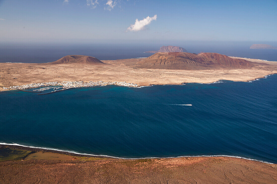 View from the viewpoint Mirador del Rio at Isla La Graciosa, Lanzarote, Canary Islands, Islas Canarias, Spain, Europe