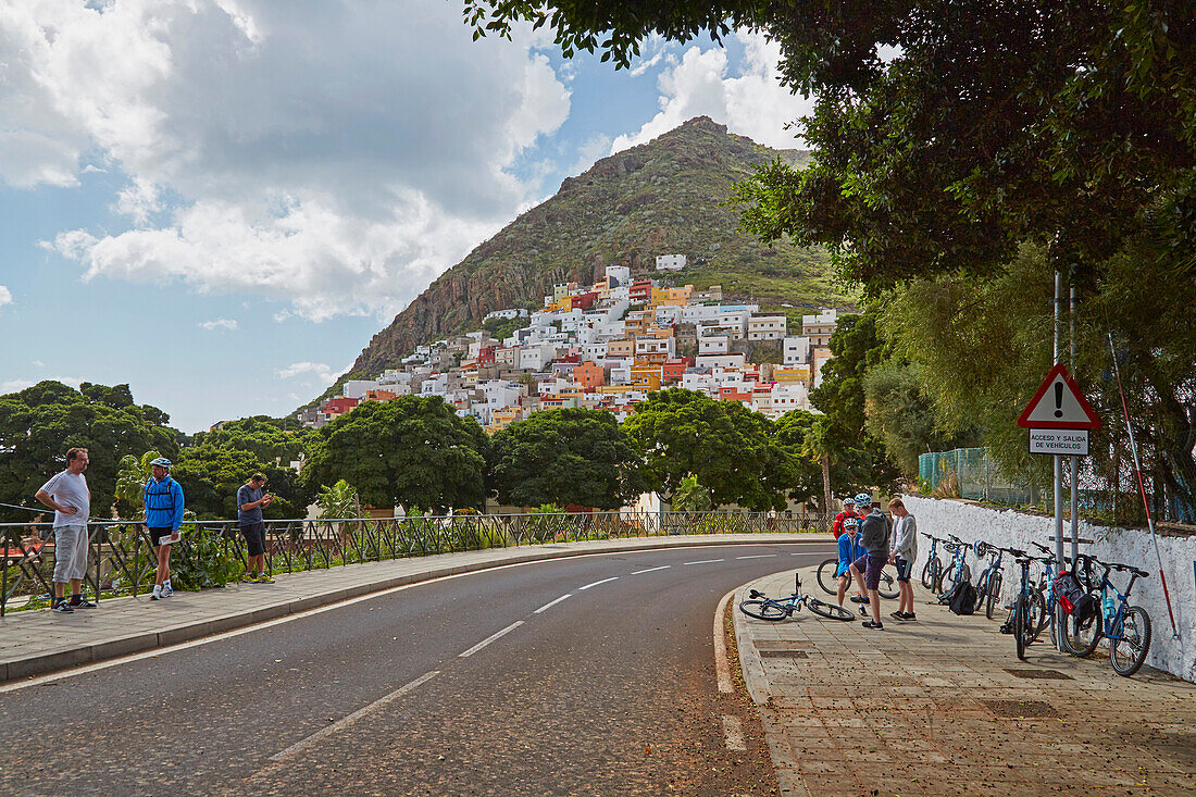 Cyclists at San Andres, Anaga mountains, Tenerife, Canary Islands, Islas Canarias, Atlantic Ocean, Spain, Europe