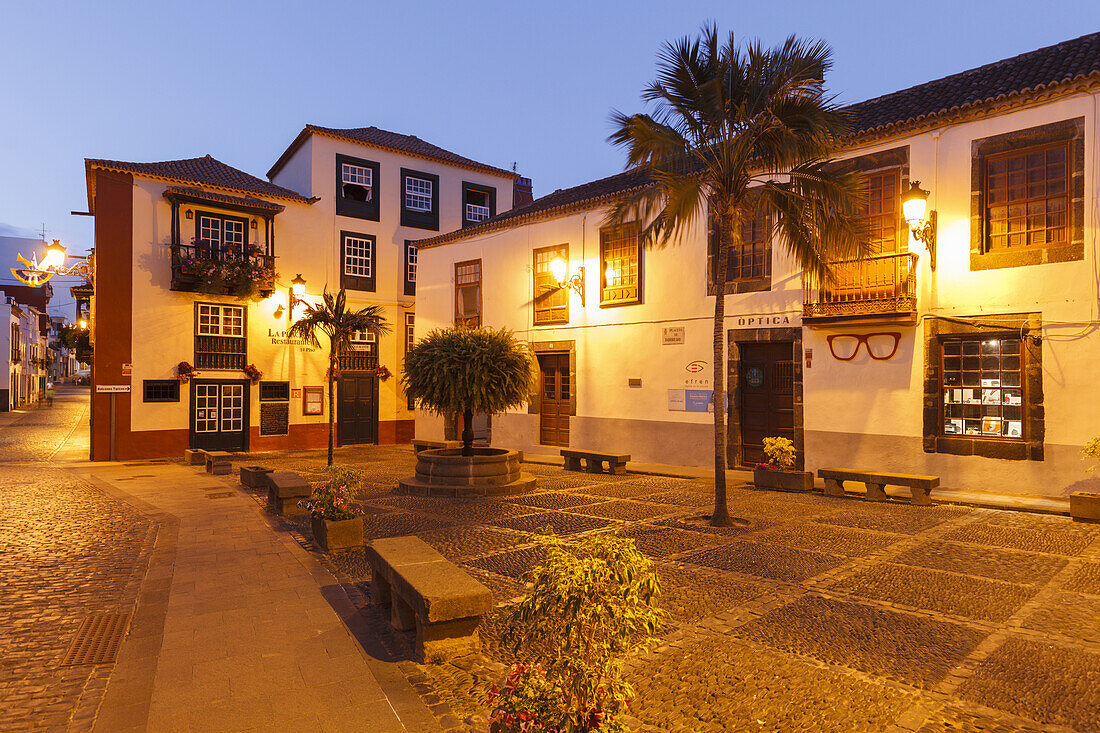 Placeta de Borrero, square, pedestrian zone, Santa Cruz de La Palma, capital of the island, UNESCO Biosphere Reserve, La Palma, Canary Islands, Spain, Europe