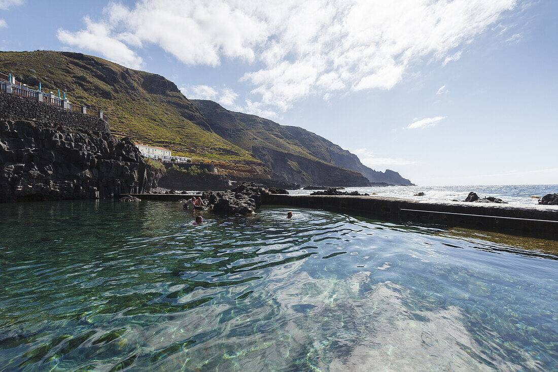 seawater swimming pools, La Fajana, near Barlovento, north coast, Atlantic, UNESCO Biosphere Reserve, La Palma, Canary Islands, Spain, Europe