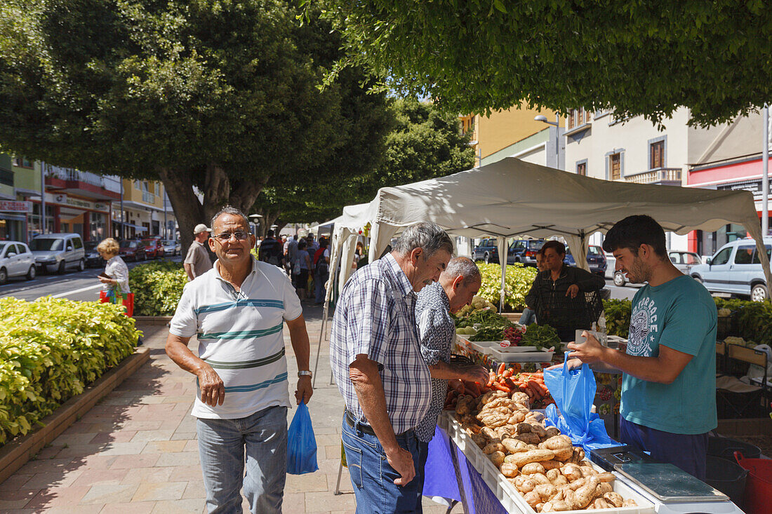 Wochenmarkt, Bauernmarkt, Los Llanos de Aridane, UNESCO Biosphärenreservat,  La Palma, Kanarische Inseln, Spanien, Europa
