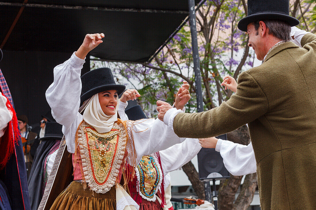 folk dance, traditional costumes, festival on the day of the Canary Island, dance couple, folk group, springtime, Los Sauces, San Andres y Sauces, UNESCO Biosphere Reserve, La Palma, Canary Islands, Spain, Europe