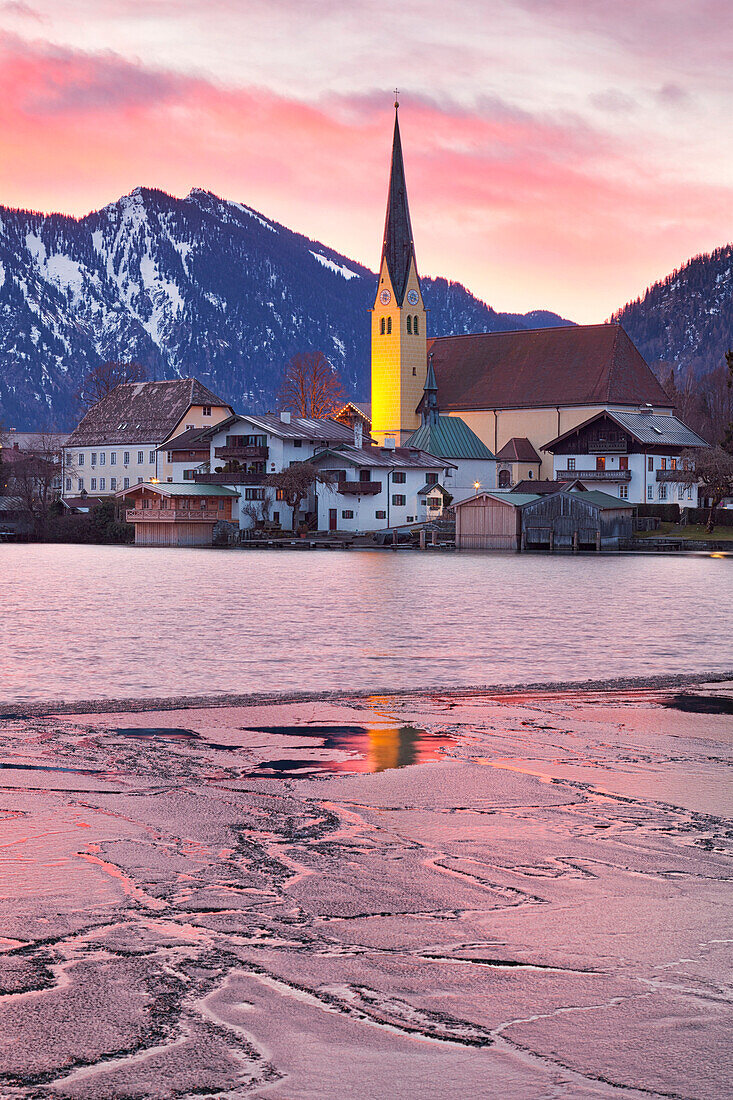 Winter sunrise in Rottach-Egern at Tegernsee Lake, District Miesbach, Upper Bavaria, Germany, Europe