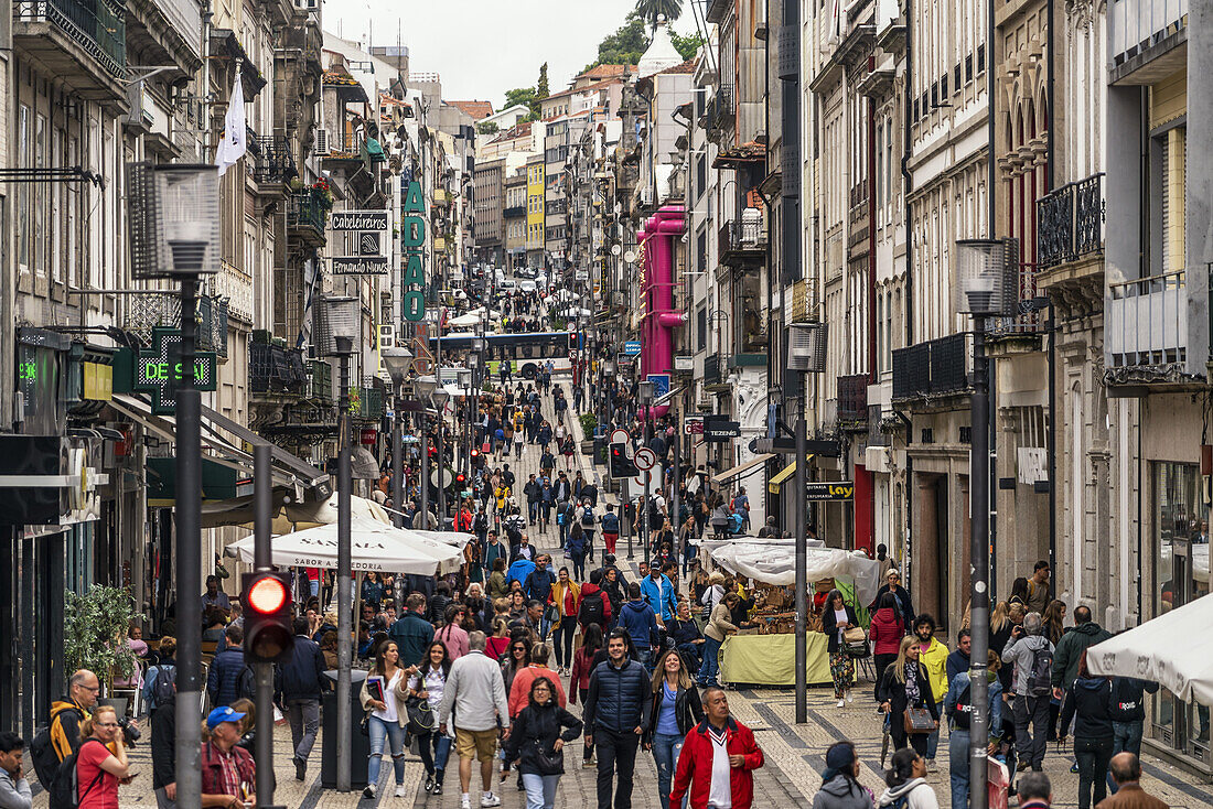 Rua de Santa Catarina, shopping zone, Porto , Portugal