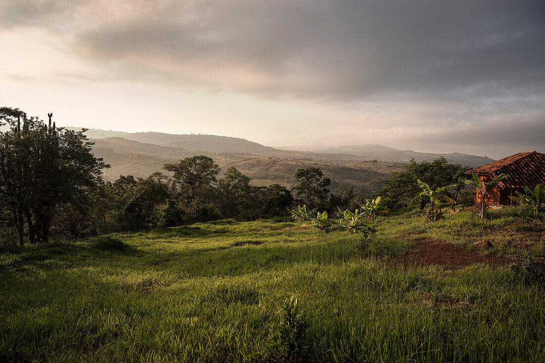 Ausblick von Barichara auf das umliegende Gebirge, Departmento Santander, Kolumbien, Südamerika