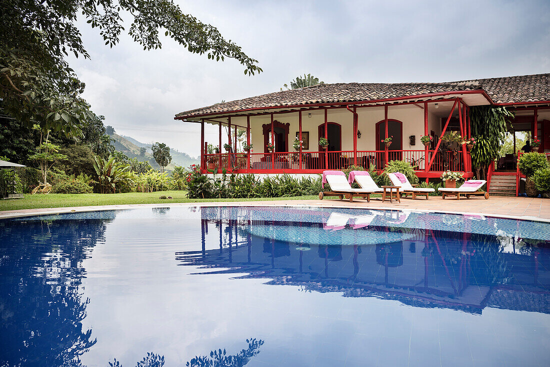 Luxus Unterkunft mit Pool auf Hacienda Venecia bei Manizales, UNESCO Welterbe Kaffee Dreieck (Zona Cafatera), Departmento Caldas, Kolumbien, Südamerika