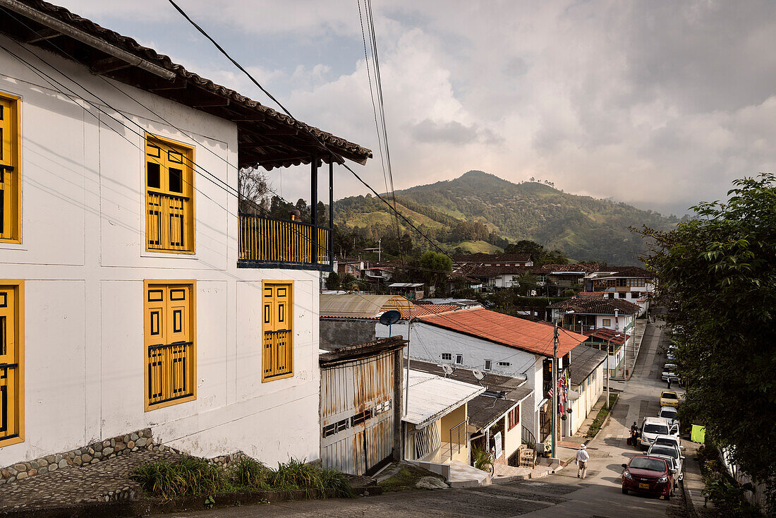 typische Kolonial-Architektur in Salento, UNESCO Welterbe Kaffee Dreieck (Zona Cafatera), Departmento Quindio, Kolumbien, Südamerika