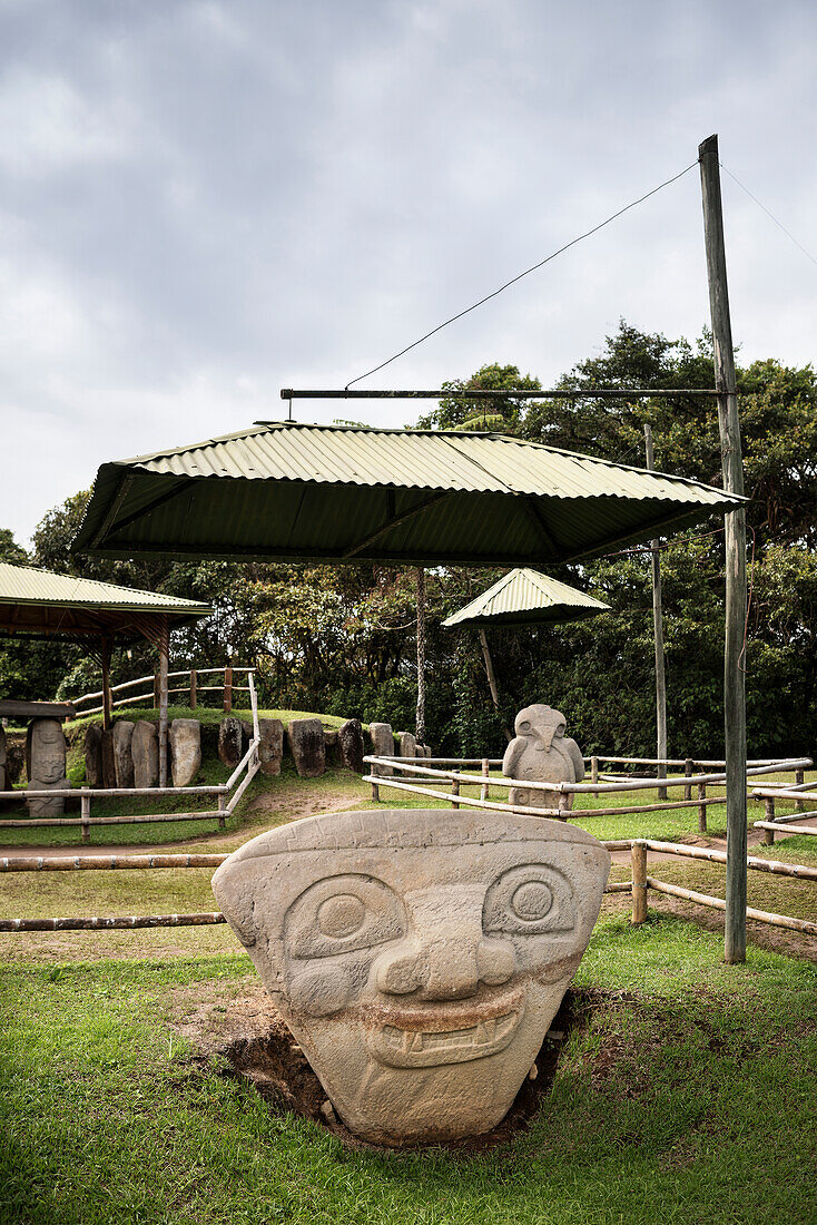 pre-Columbian stone sculptures at archaeological park, San Agustin, UNESCO Weltkulturerbe, Departmento Huila, Colombia, Southamerica