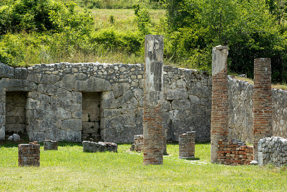 The ruins of the Roman settlement Alba Fucens