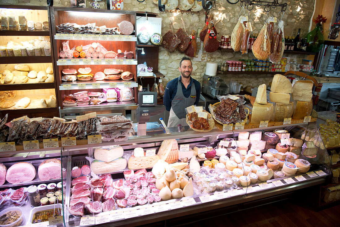 A deli in the heart of Guardiagrele