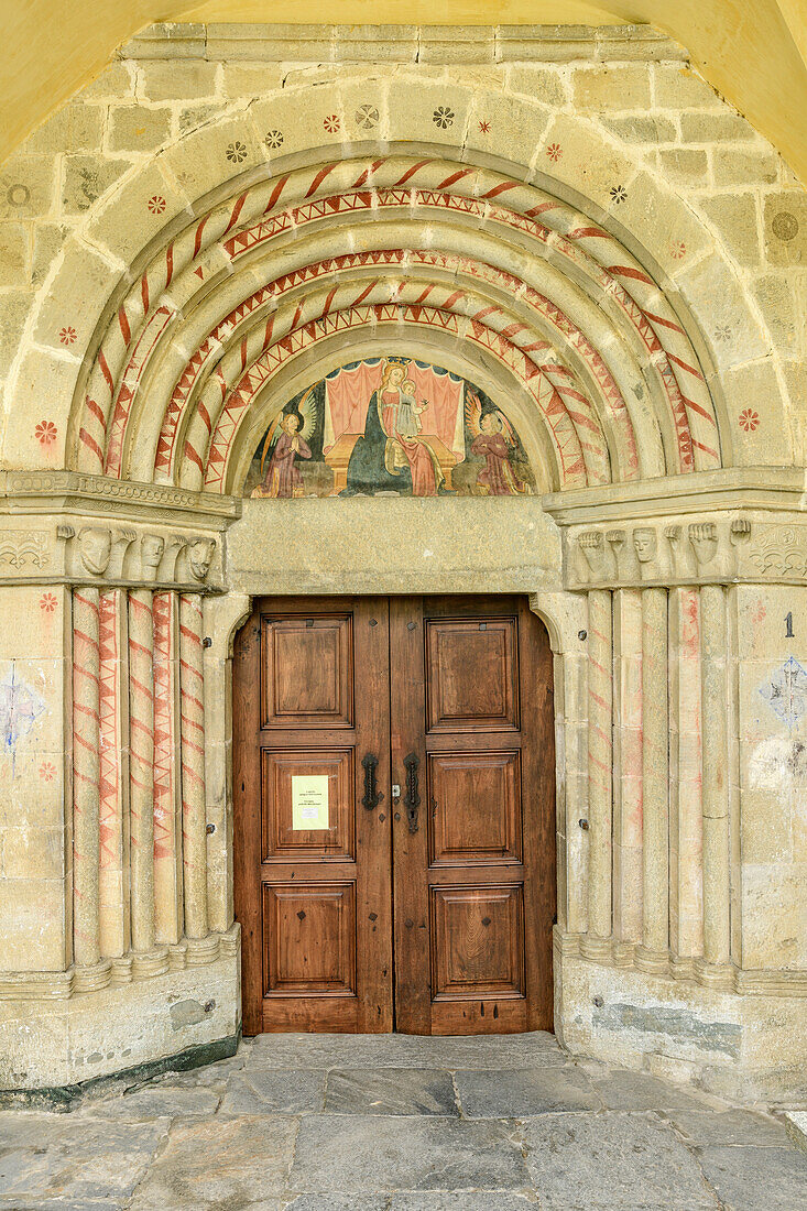 Churchdoor in Elva, Elva, Val Maira, Cottian Alps, Piedmont, Italy