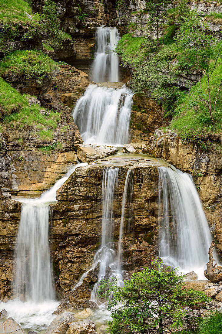 Wasserfall, Kuhfluchtfall, Farchant, Estergebirge, Bayerische Alpen, Werdenfelser Land, Oberbayern, Bayern, Deutschland