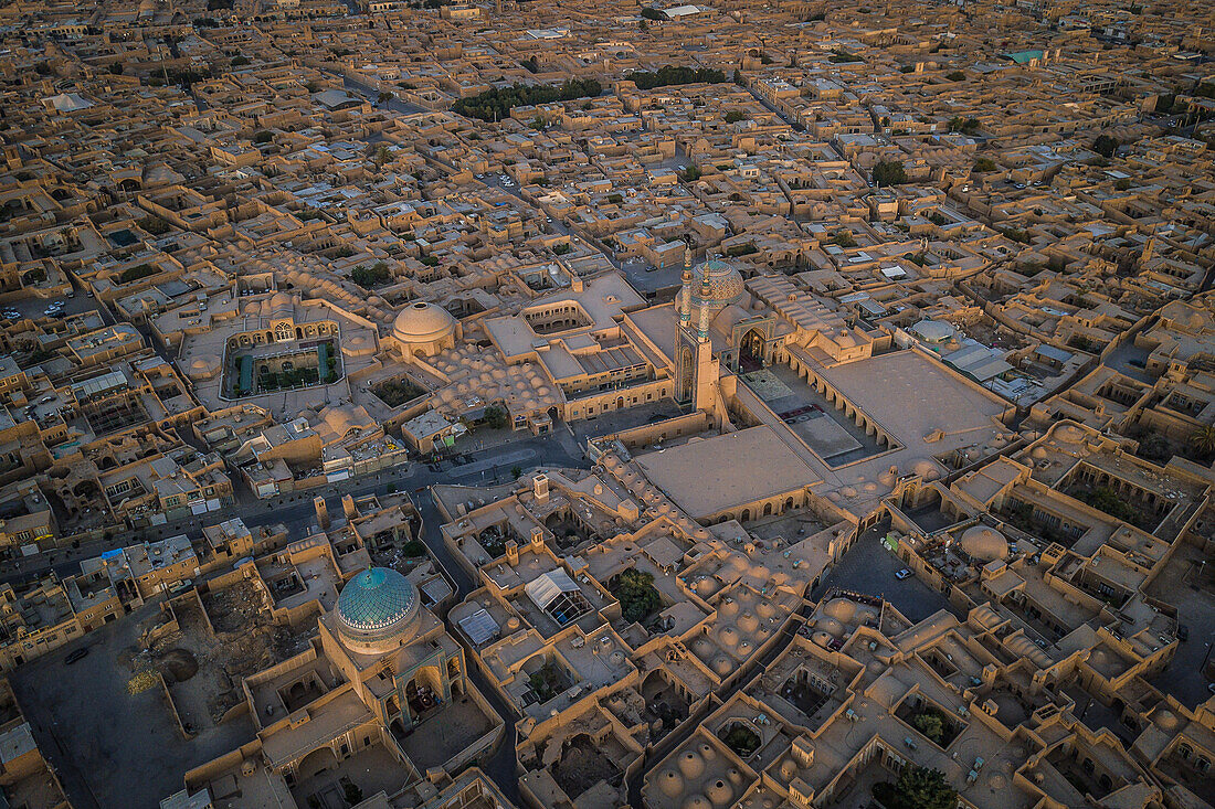 Freitagsmoschee von Yazd von oben, Iran, Asien