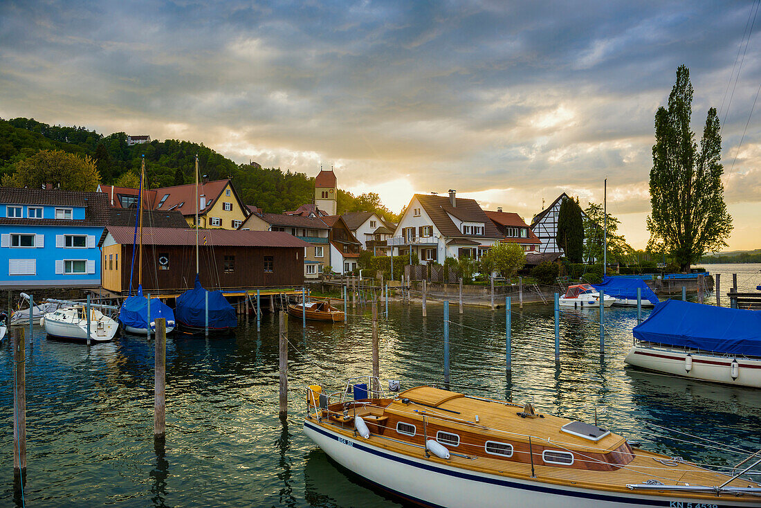 Hafen und Sonnenuntergang, Bodman, Bodensee, Landkreis Konstanz, Baden-Württemberg, Deutschland