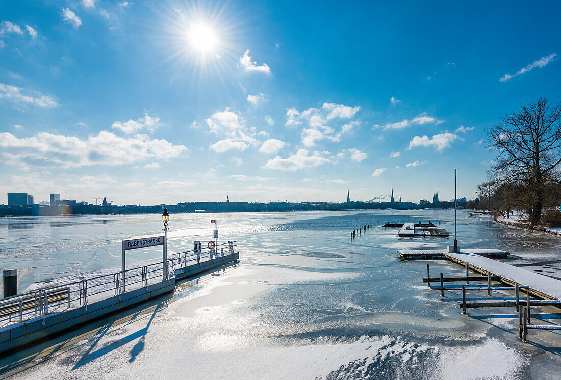 Frozen Außenalster, landing stage Rabenstrasse, Hamburg, Germany