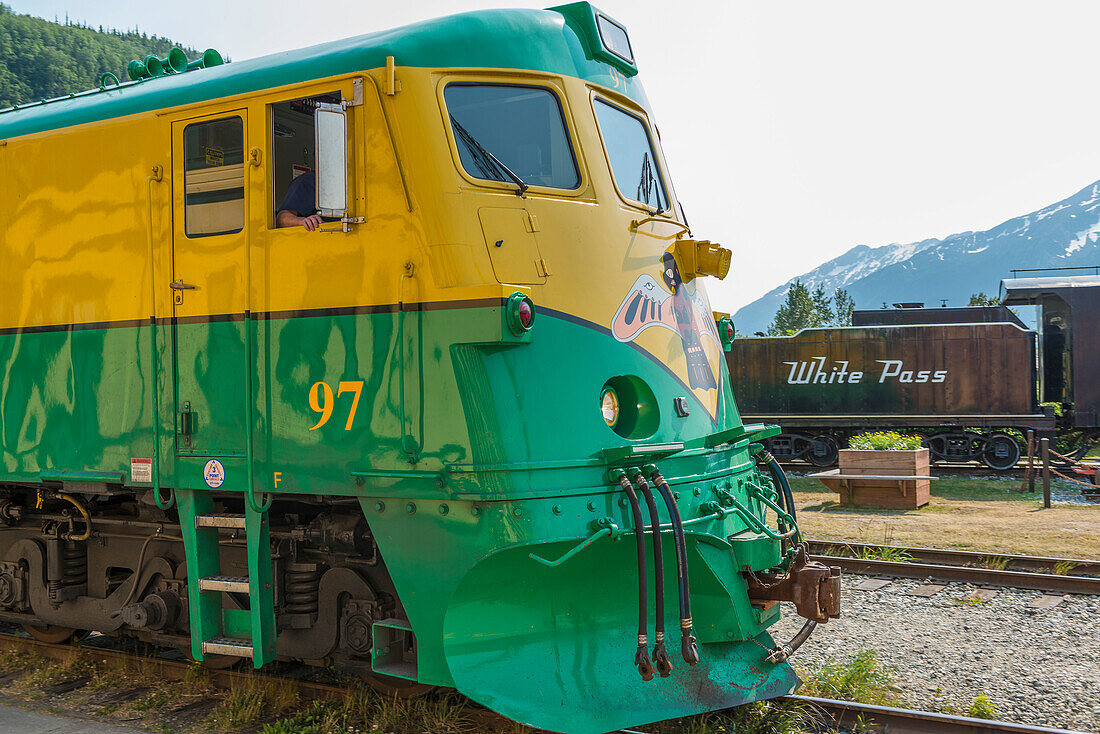 Lokomotive der berühmten White Pass Yukon Route in Skagway, Alaska, USA