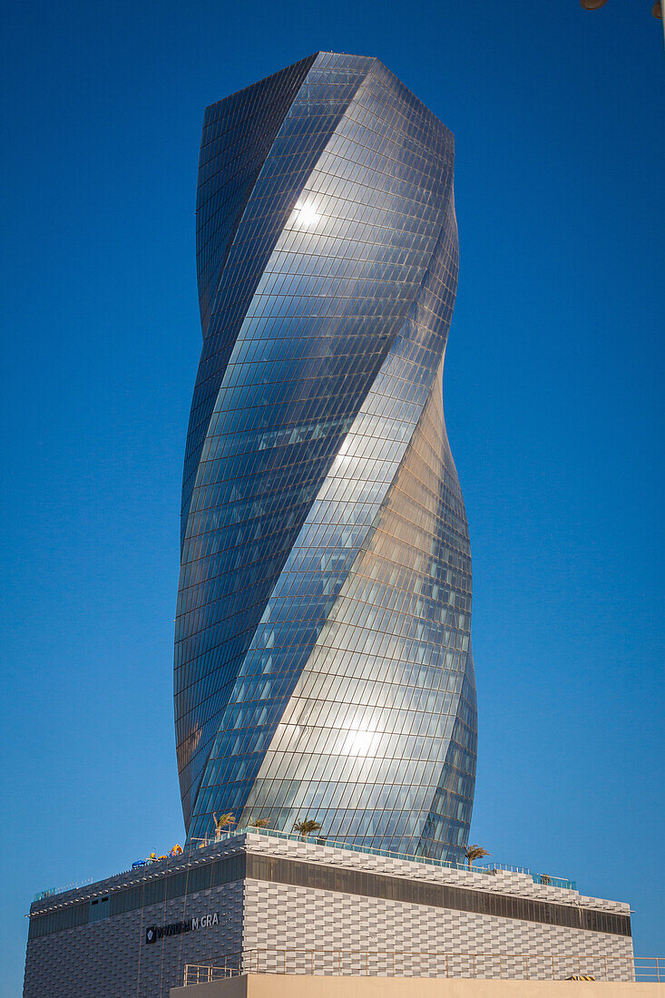 general shot of the luxury hotel wyndham grand manama, contemporary architecture, manama, kingdom of bahrain, persian gulf, middle east