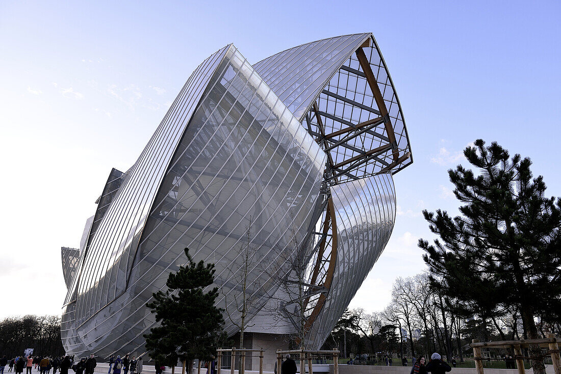 France, Paris, Bois de Boulogne, Louis Vuitton Foundation, architect Frank Gehry