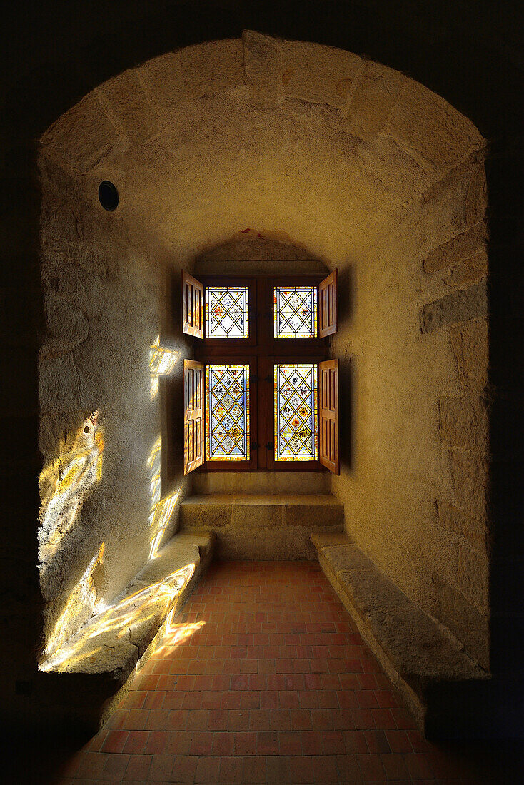 Europe, France, castle window Suscinio in Sarzeau in the Morbihan