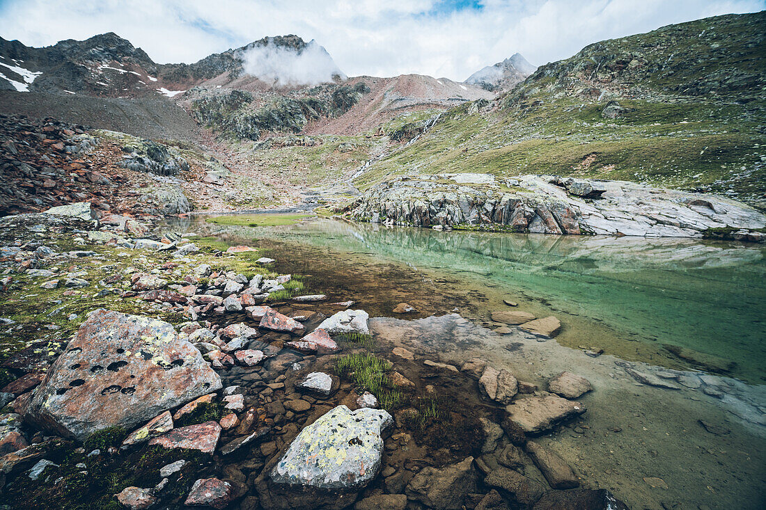 Waters in the high mountains, E5,Alpenüberquerung,5th stage, Braunschweiger Hütte,Ötztal, Rettenbachferner, Tiefenbachferner, Panoramaweg to Vent, tyrol, austria, Alps