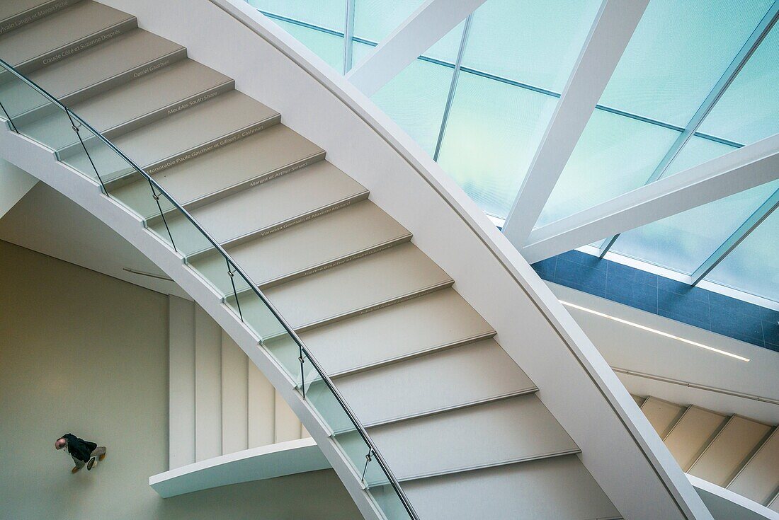 Canada, Quebec, Quebec City, Musee National des Beaux-Arts du Quebec, MNBAQ, pavillon Pierre-Lassonde, 2016, stairs.