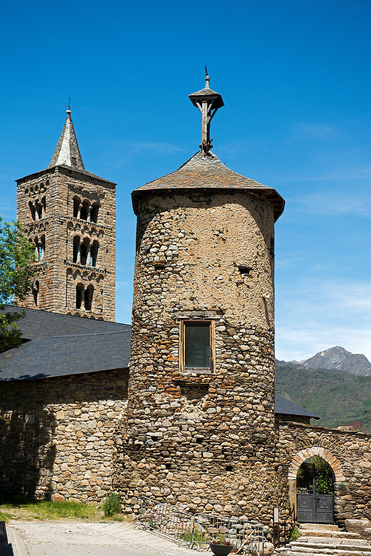 Das Dorf Son, Spanische Pyrenäen, Val d'Aran, Katalonien, Spanien