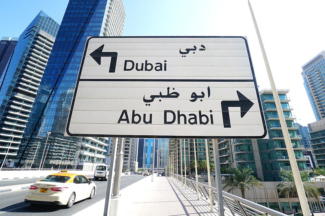 Dubai Sign, Abu Dhabi Sign, Note, Dubai Marina, Dubai, UAE, United Arab Emirates