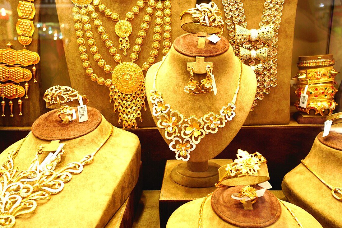 Gold, Schmuck, Schaufenster, Dubai City of Gold, Gold Souk, Deira, Dubai, VAE, Vereinigte Arabische Emirate