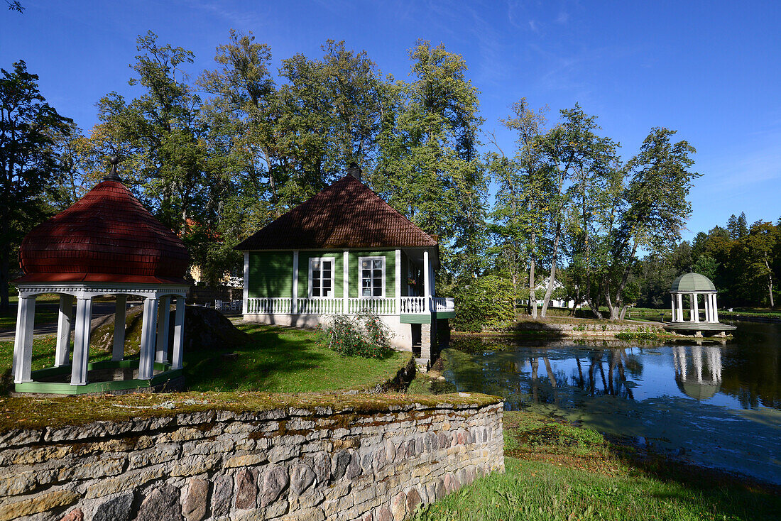 im Park, Gutshaus Palmse im Lahemaa National Park, Nord- Estland