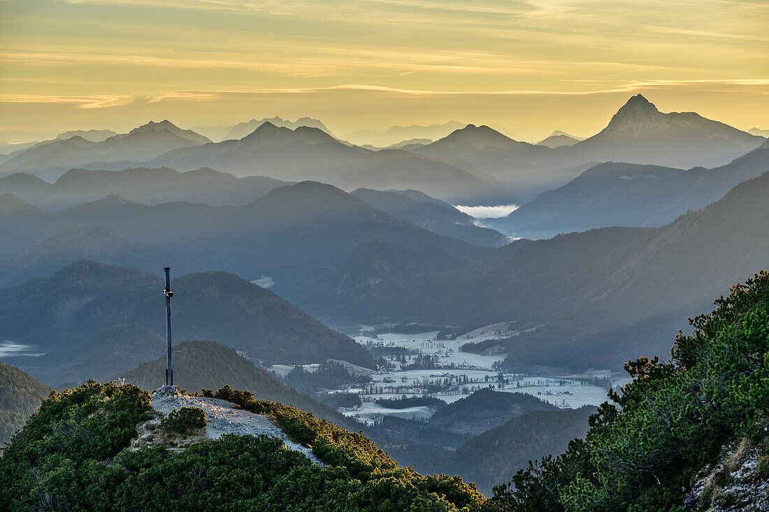 Cross at summit of Herzogstand with Jachenau, Bavarian Alps and Guffert in background, from Herzogstand, Bavarian Alps, Upper Bavaria, Bavaria, Germany