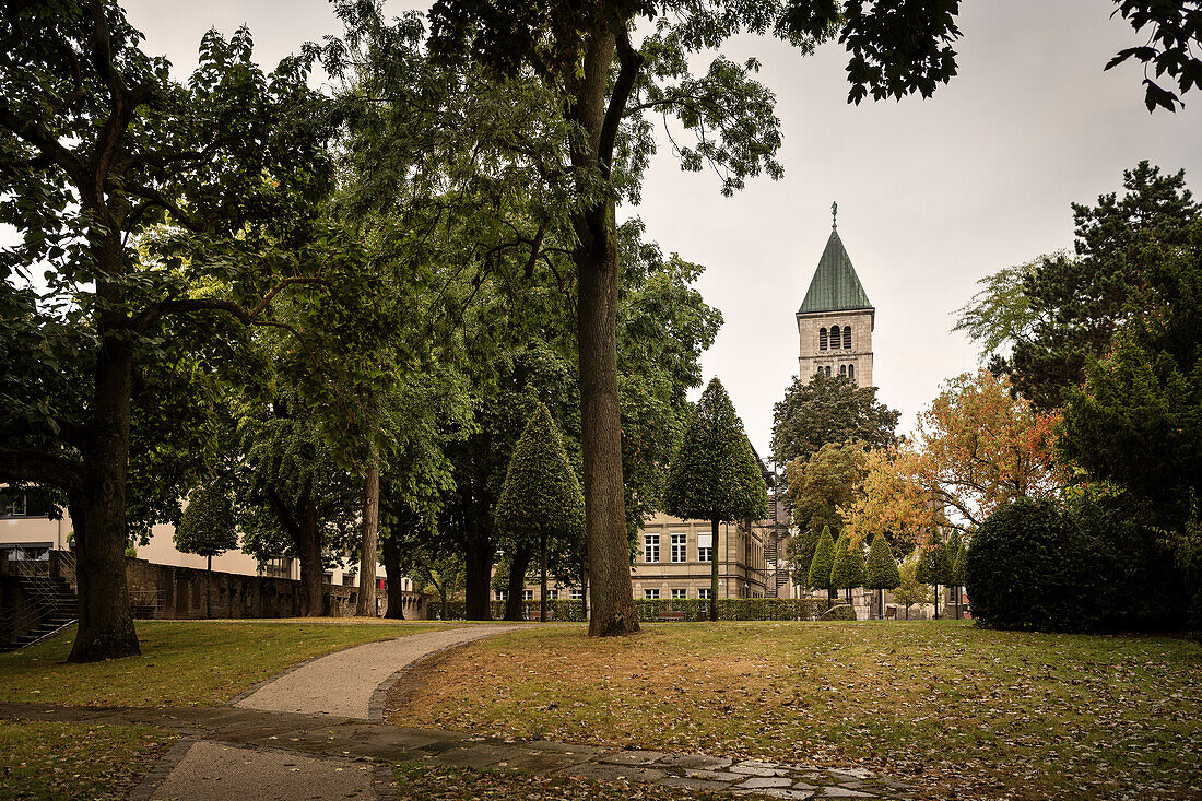 inner city park and church tower, Schweinfurt, Under Franconia, Bavaria, Germany