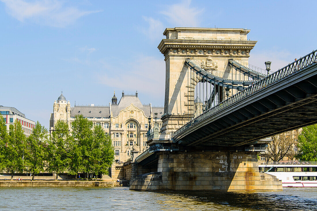 Bridge over the river Danube, Budapest, Hungary
