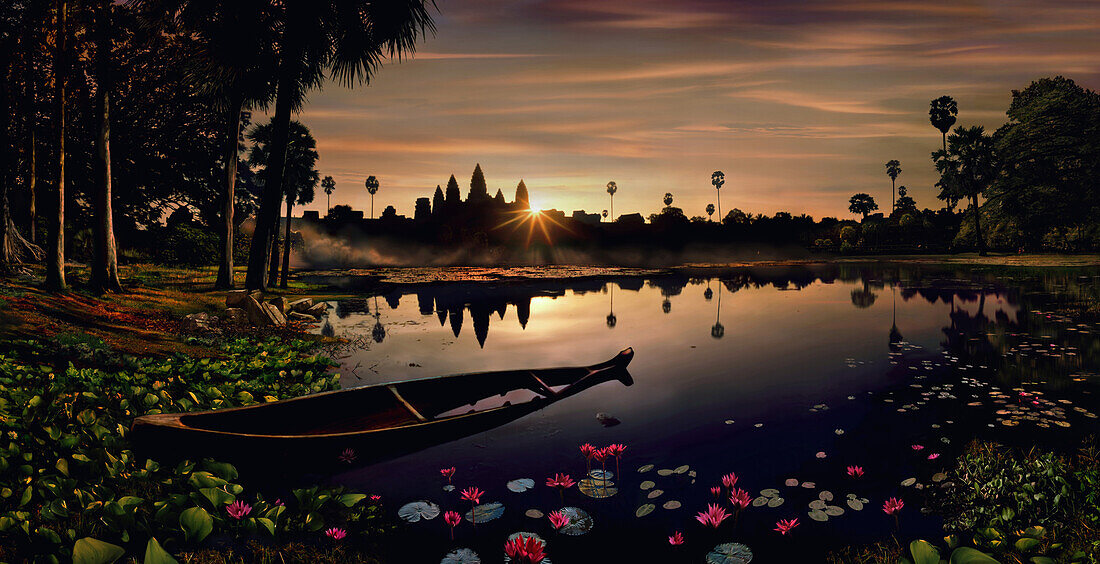 Sunrise at Angkor Wat, Angkor Wat, Siem Raep, Cambodia, Asia