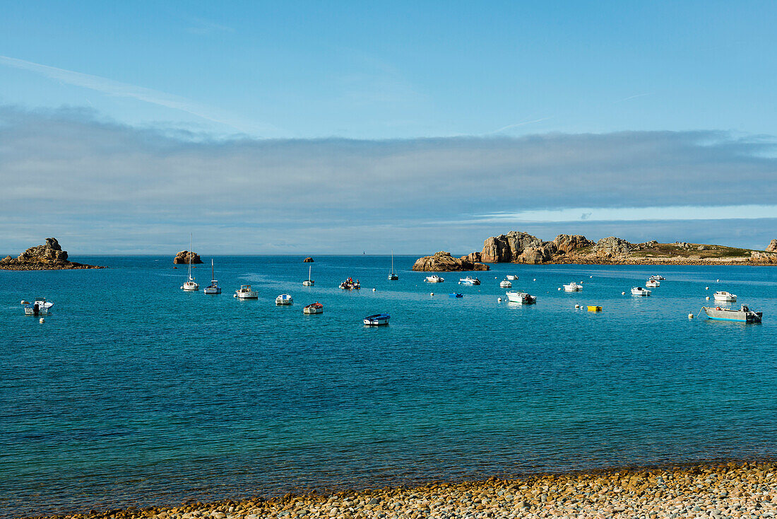 La Gouffre, Plougrescant, Côte de Granit Rose, Cotes d'Armor, Brittany, France